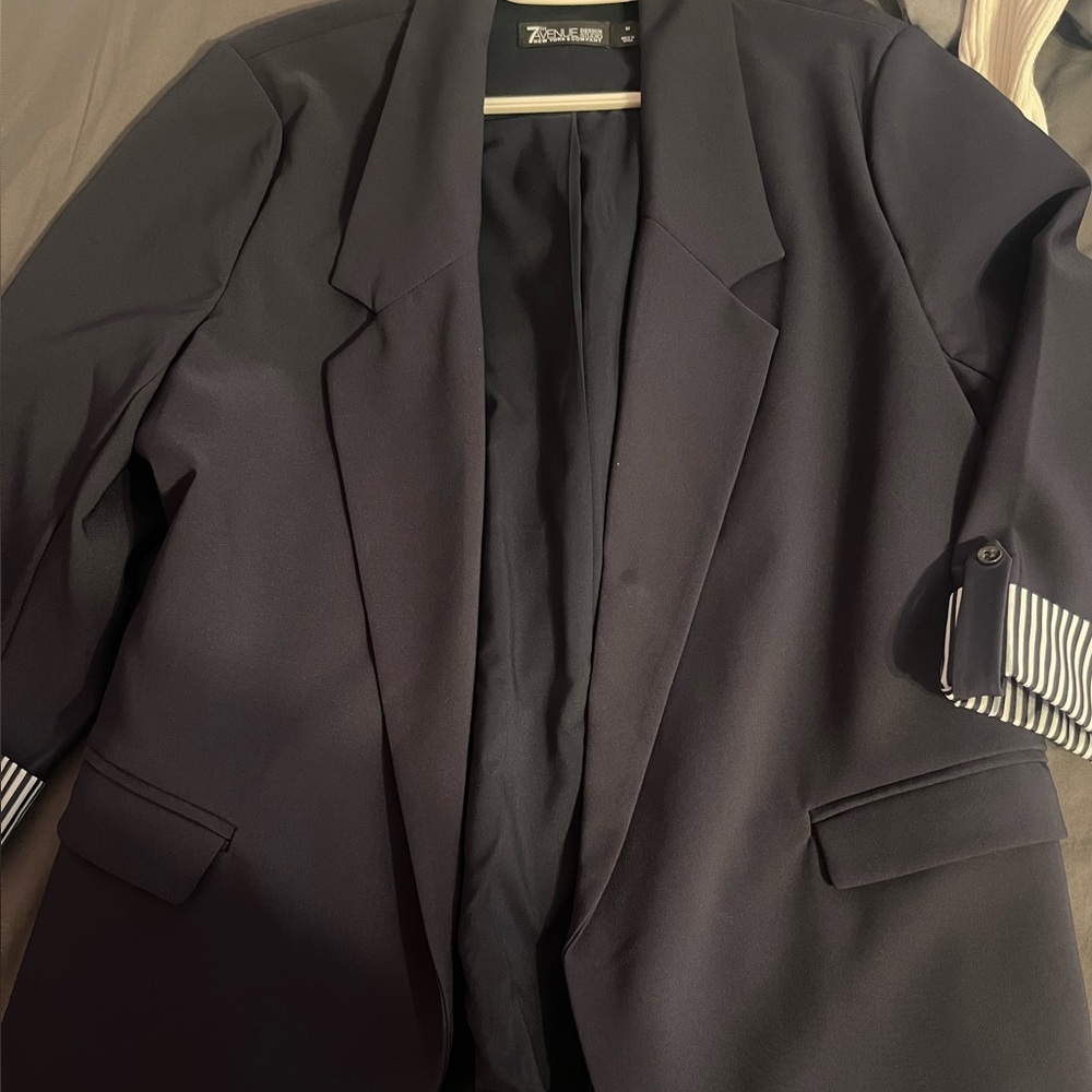 7th Avenue Navy Blue Blazer